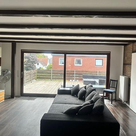 Schoenes Apartment Mit Dachterrasse Oldenburg Esterno foto