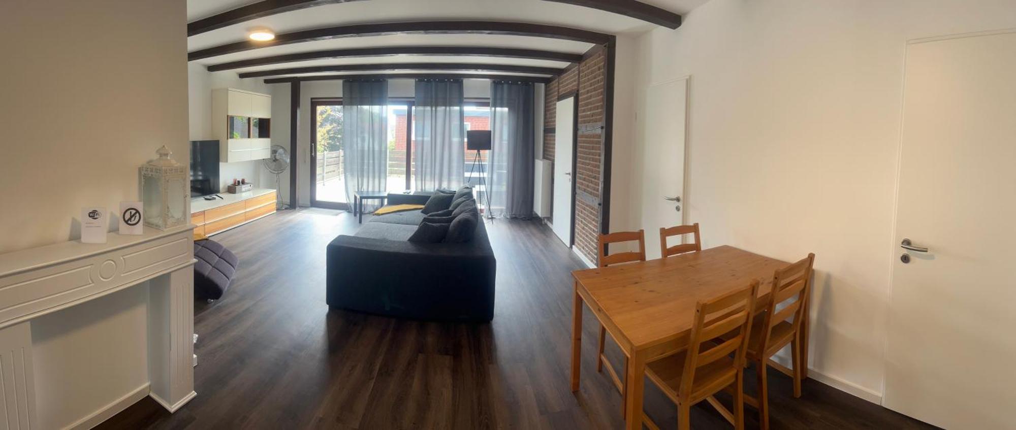 Schoenes Apartment Mit Dachterrasse Oldenburg Esterno foto