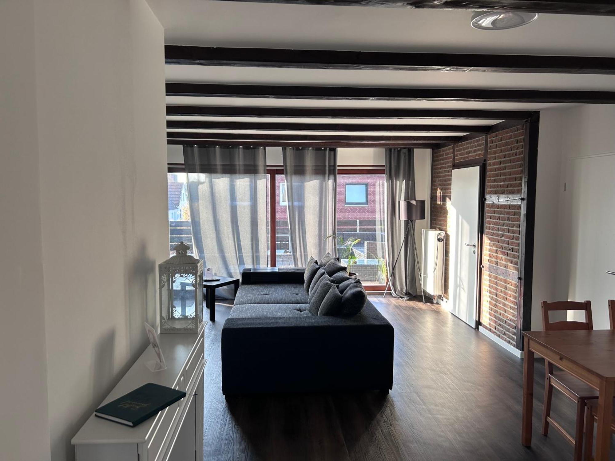 Schoenes Apartment Mit Dachterrasse Oldenburg Esterno foto